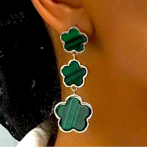 Jewelry - GREEN FLOWER DESIGN LONG DANGLE EARRINGS RETRO BOHEMIAN STYLE JEWELRY